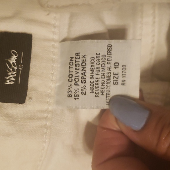 Jean skirt size 10/med - Picture 2 of 2